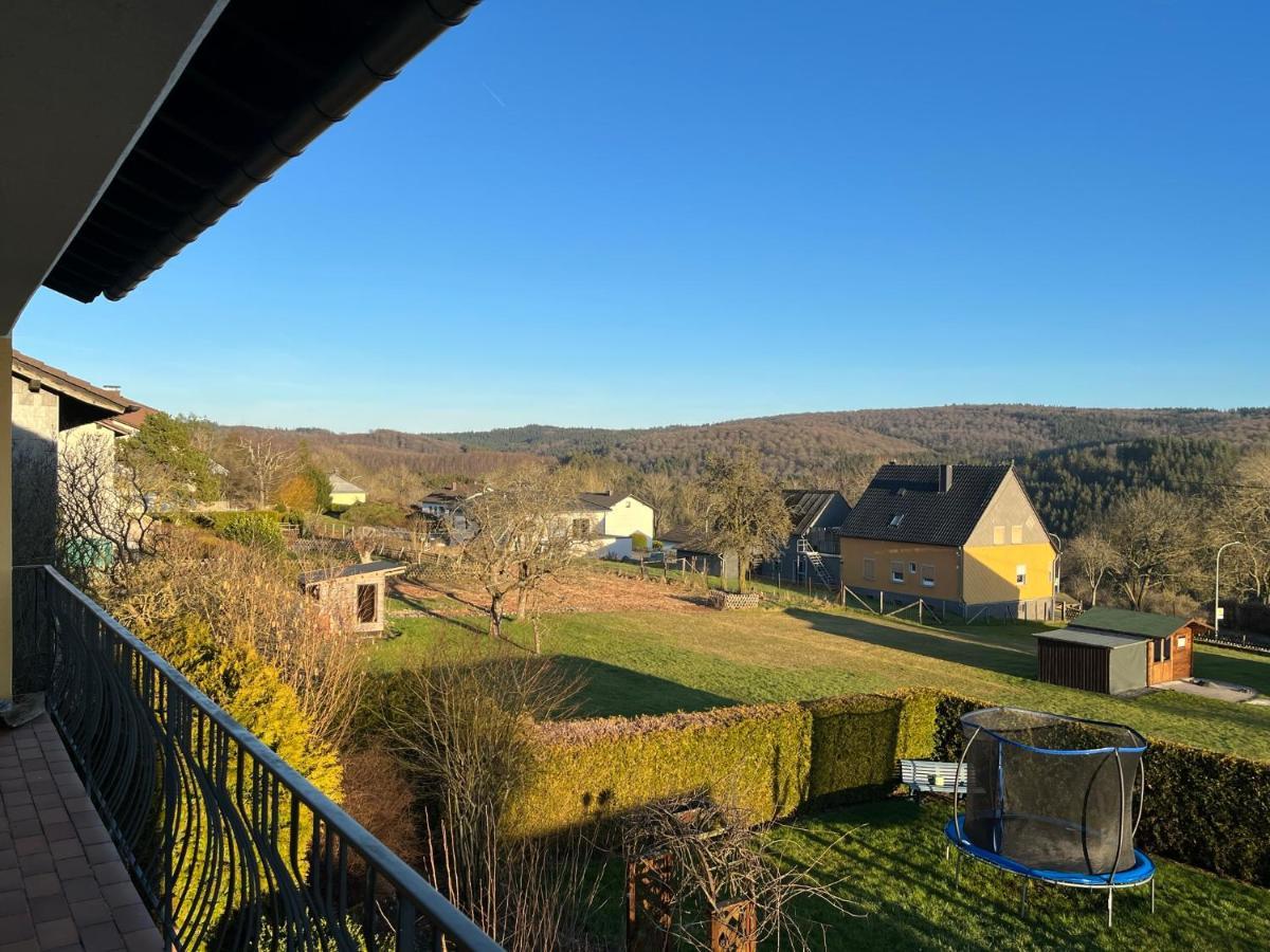 Wohnung Mit Panoramablick Gerolstein Dış mekan fotoğraf