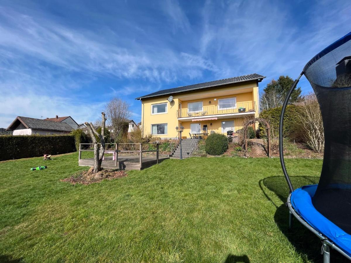 Wohnung Mit Panoramablick Gerolstein Dış mekan fotoğraf