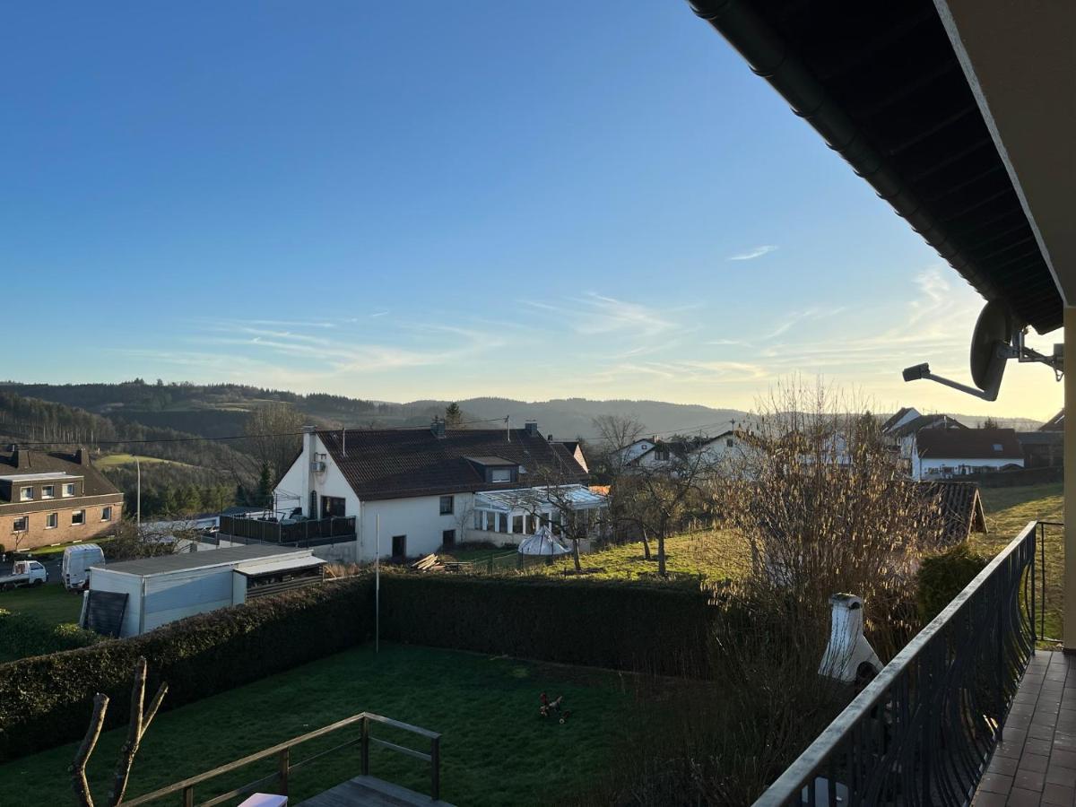 Wohnung Mit Panoramablick Gerolstein Dış mekan fotoğraf
