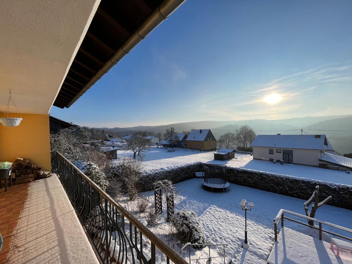 Wohnung Mit Panoramablick Gerolstein Dış mekan fotoğraf