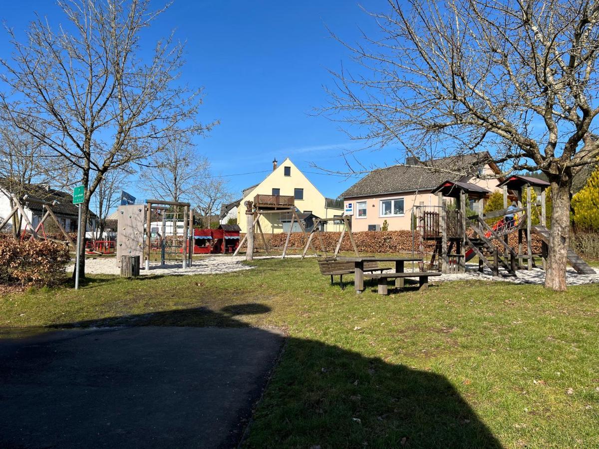 Wohnung Mit Panoramablick Gerolstein Dış mekan fotoğraf